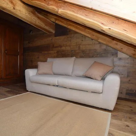 Essence Du Bois Champlas *