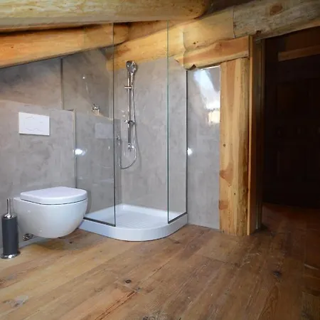 Essence Du Bois Champlas * Champlas Seguin